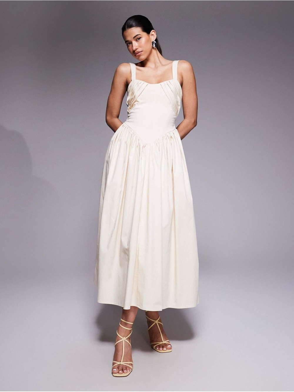 NWT ASOS DESIGN Ivory Structured bust Full Skirt Midi Dress, Size 8